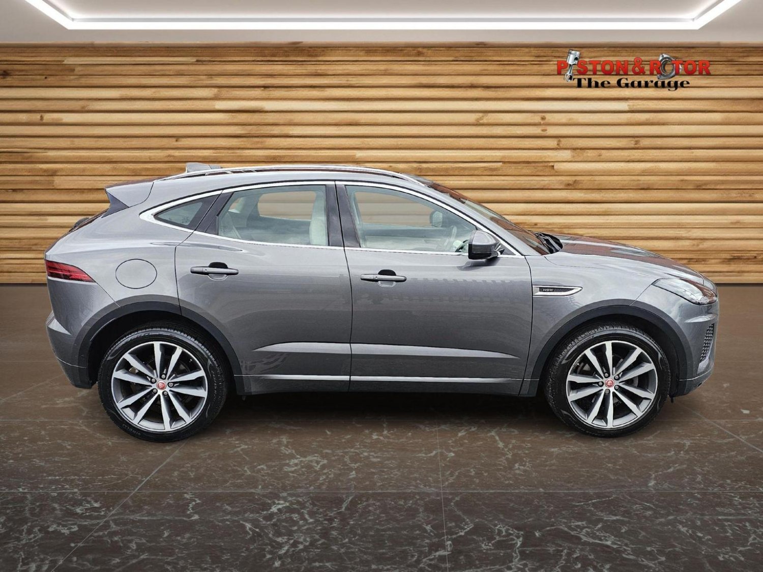 Jaguar E Pace