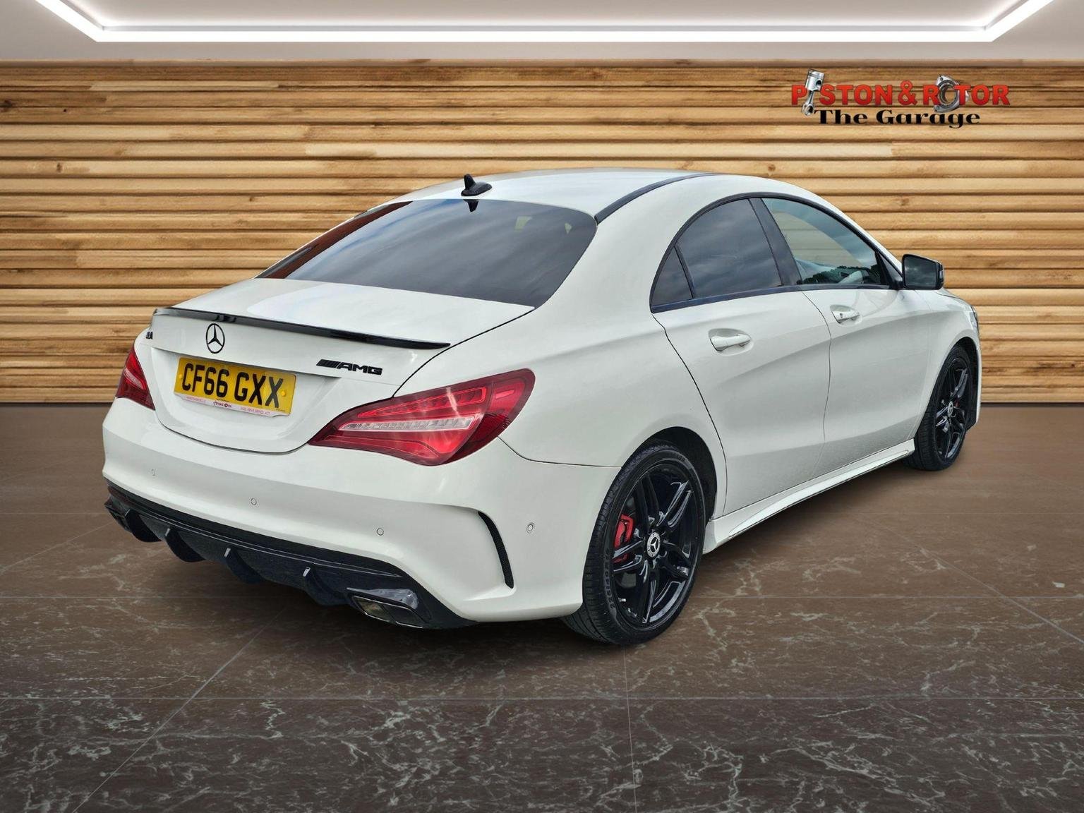 Mercedes Benz CLA