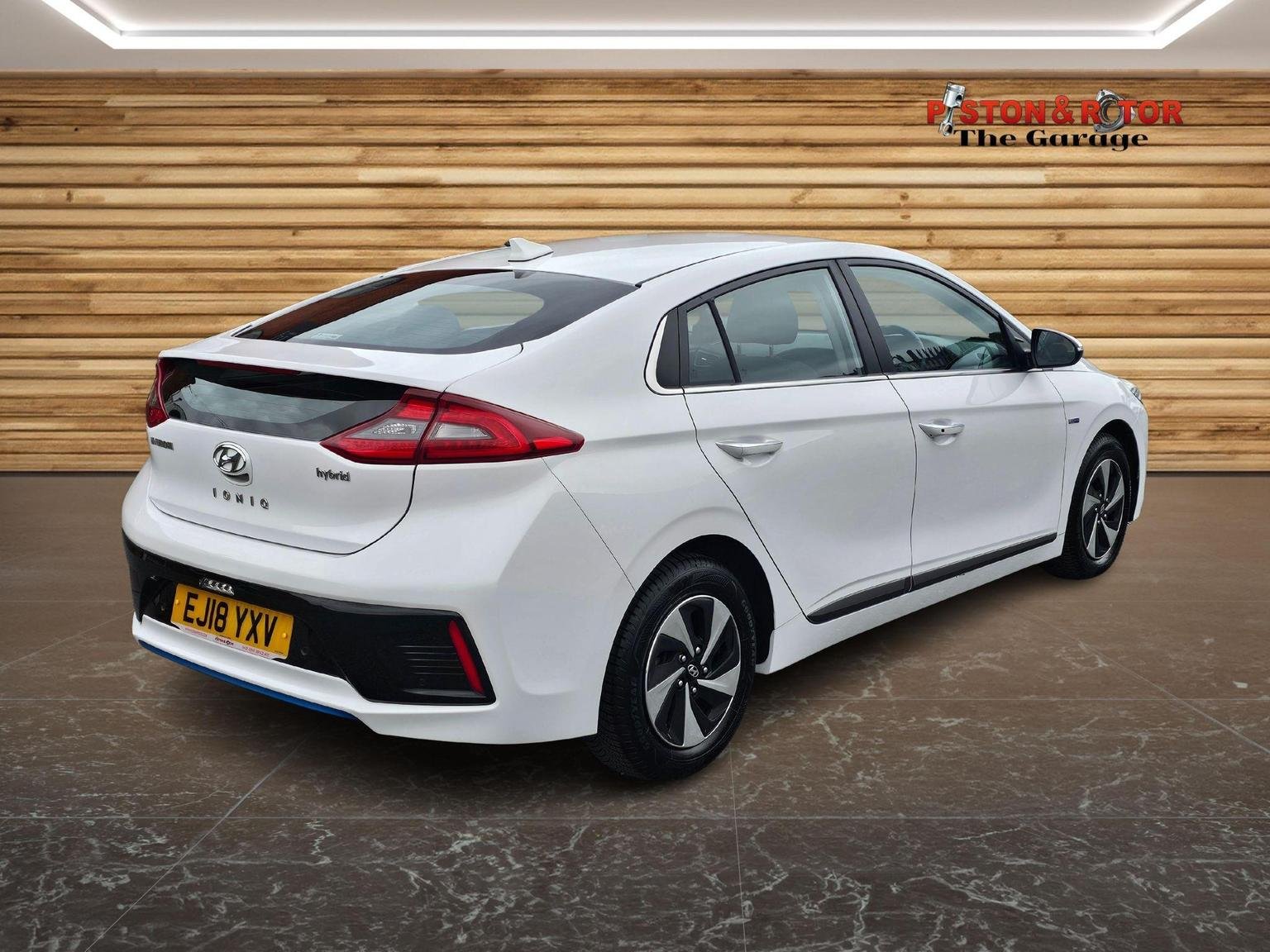 Hyundai IONIQ