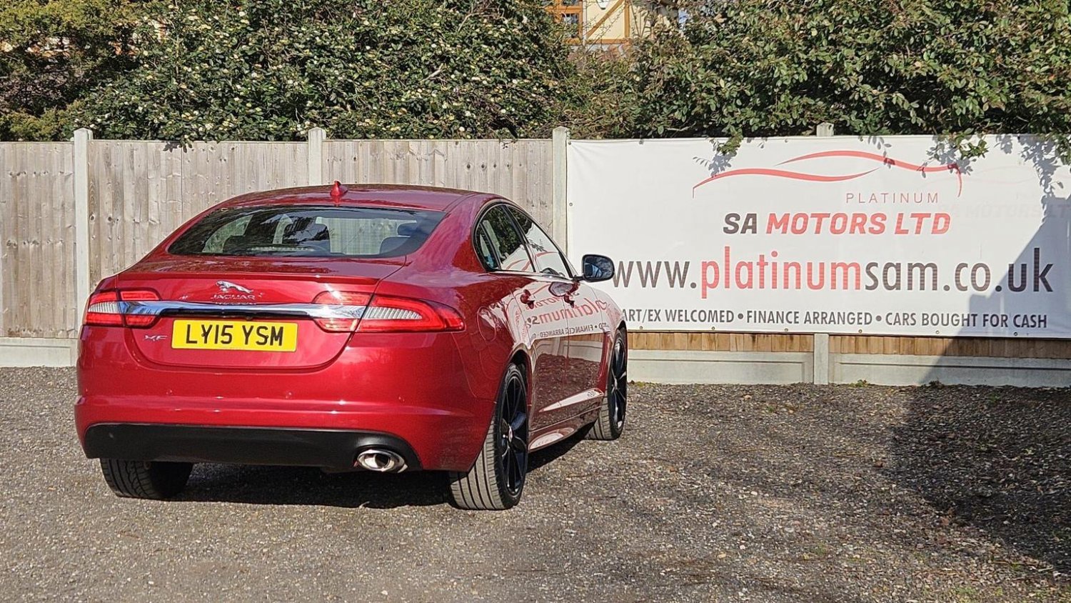 Jaguar XF