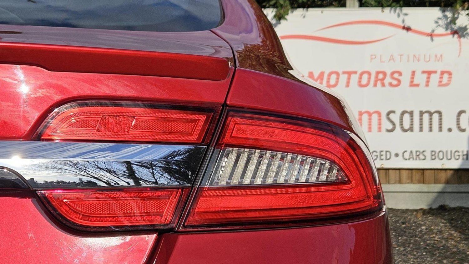 Jaguar XF