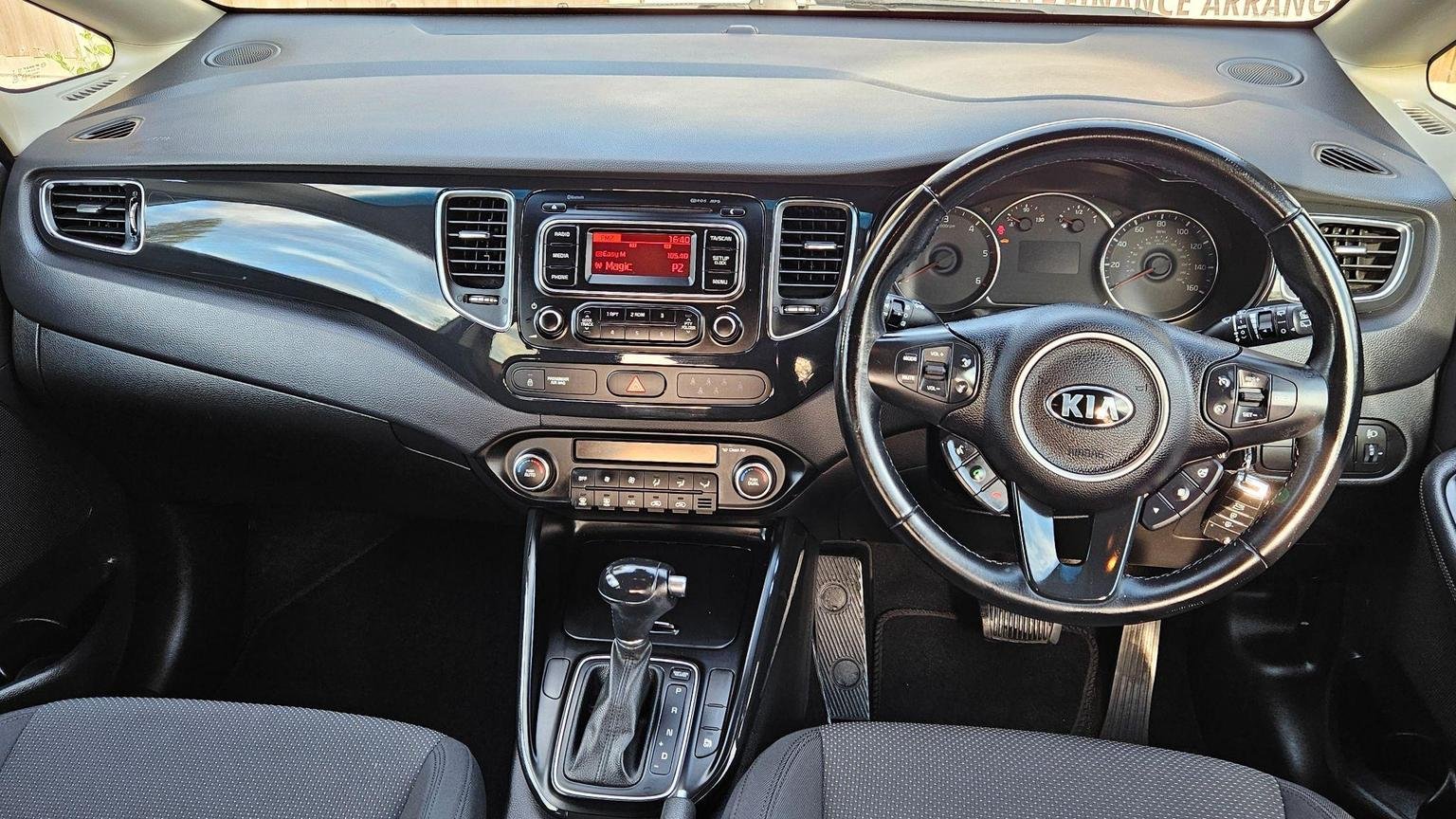 Kia Carens