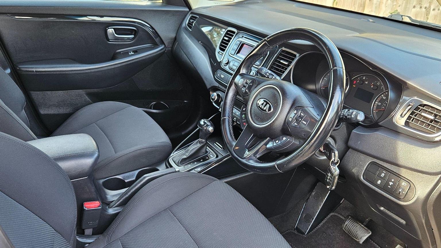 Kia Carens