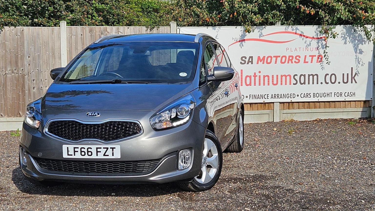 Kia Carens