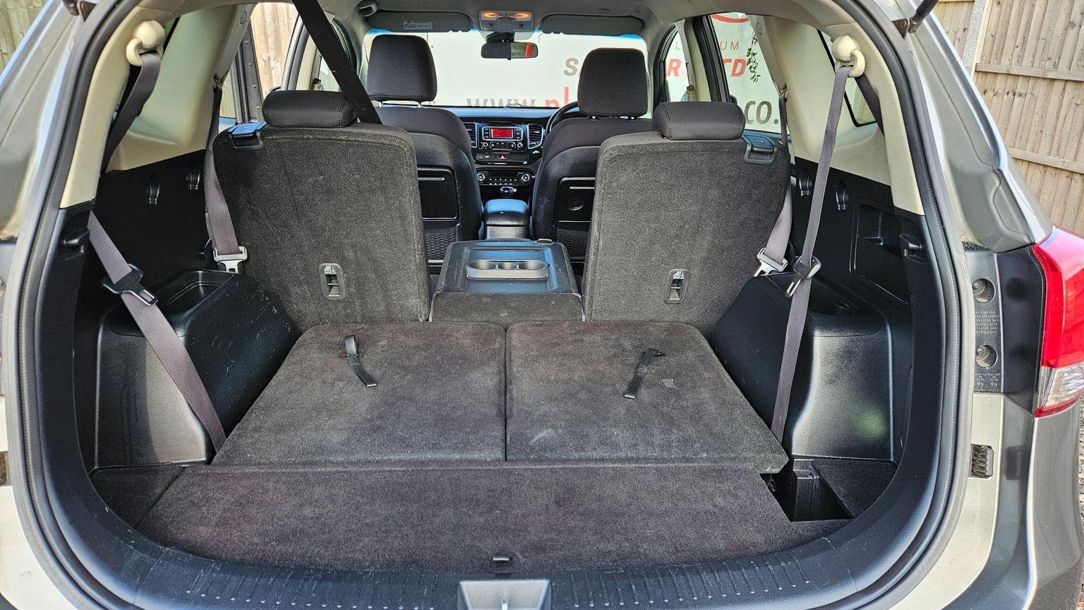 Kia Carens