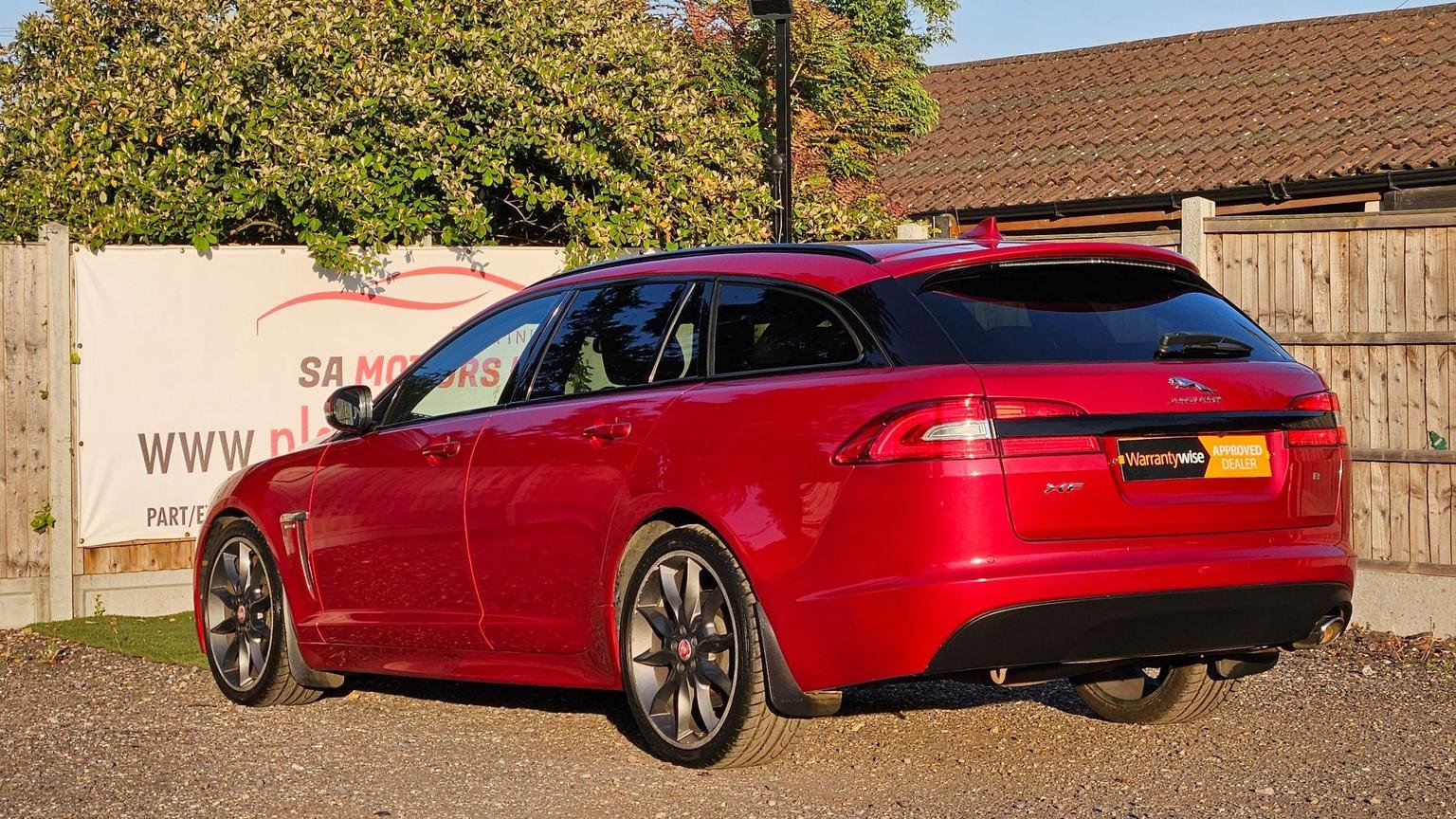 Jaguar XF
