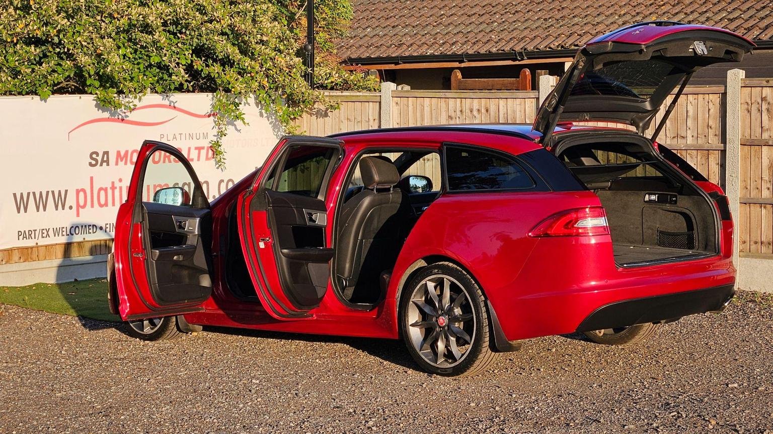 Jaguar XF