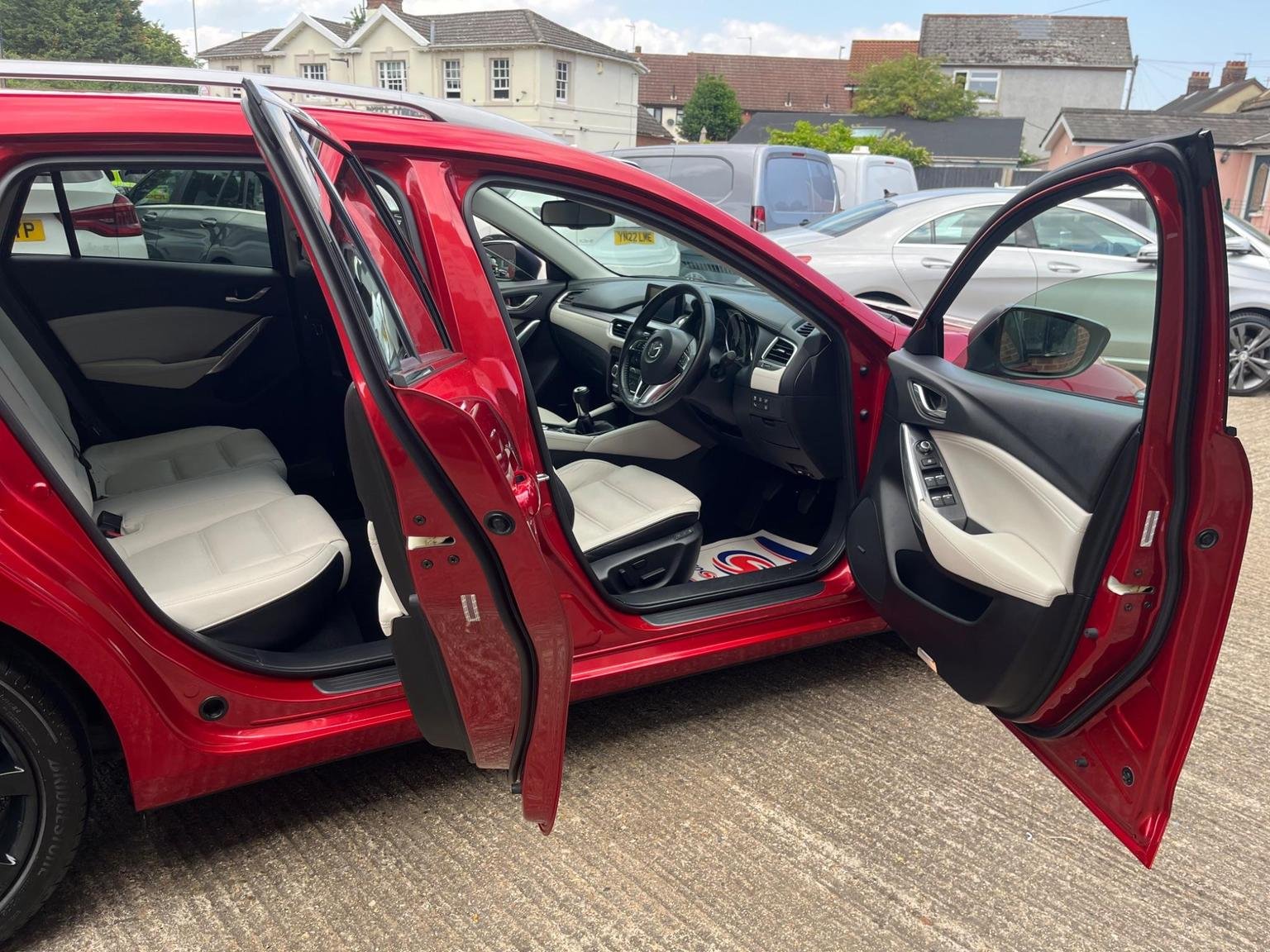 Mazda Mazda6