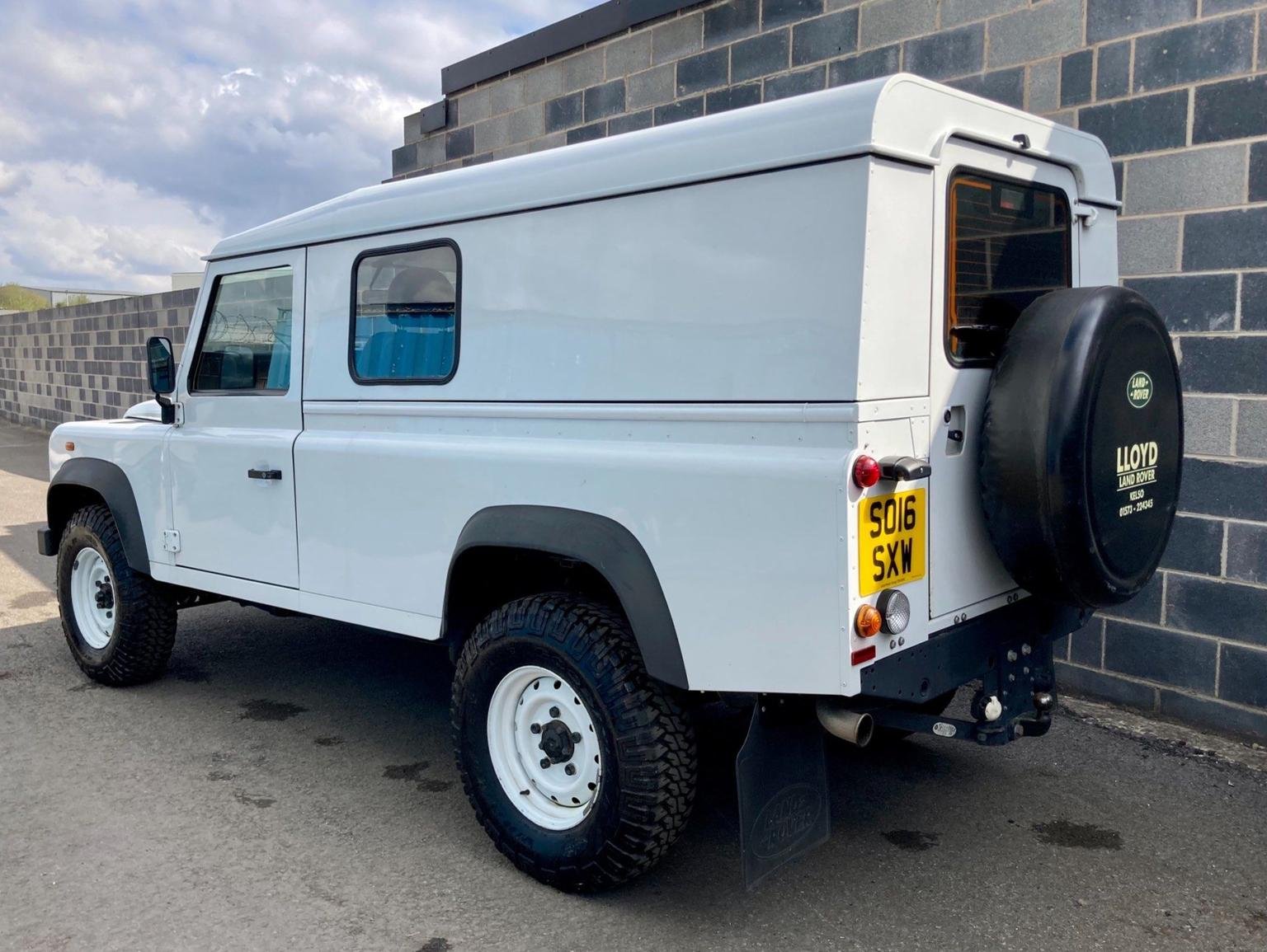 Land Rover 110