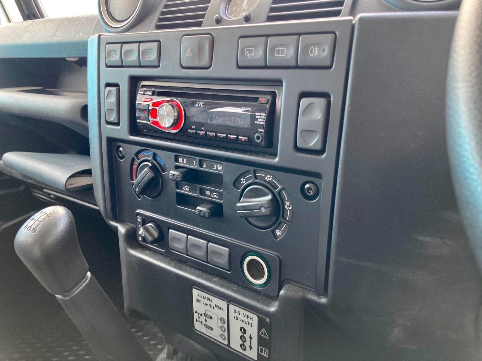 Land Rover 110