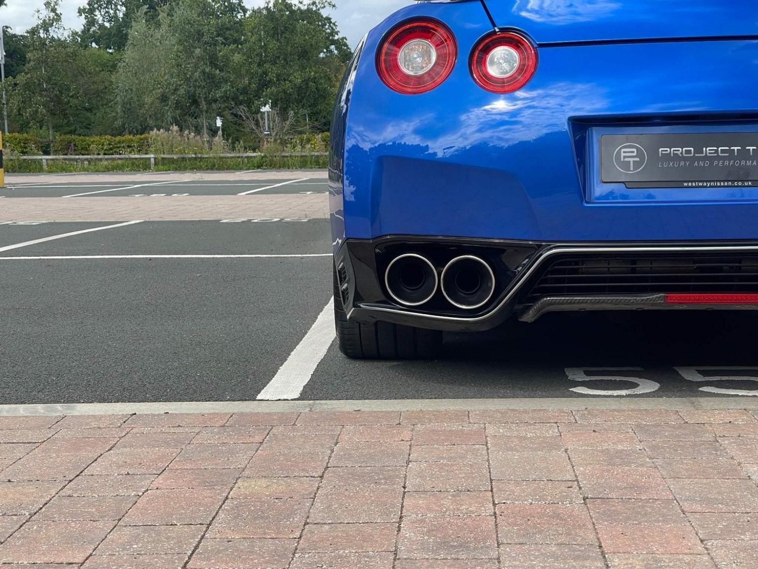 Nissan Gt R