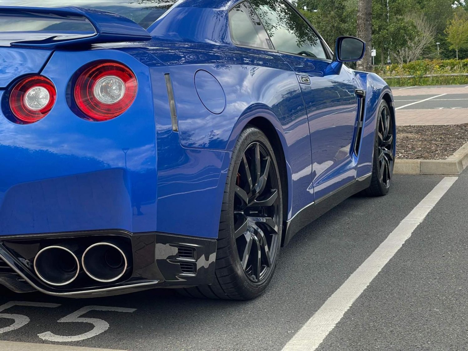 Nissan Gt R