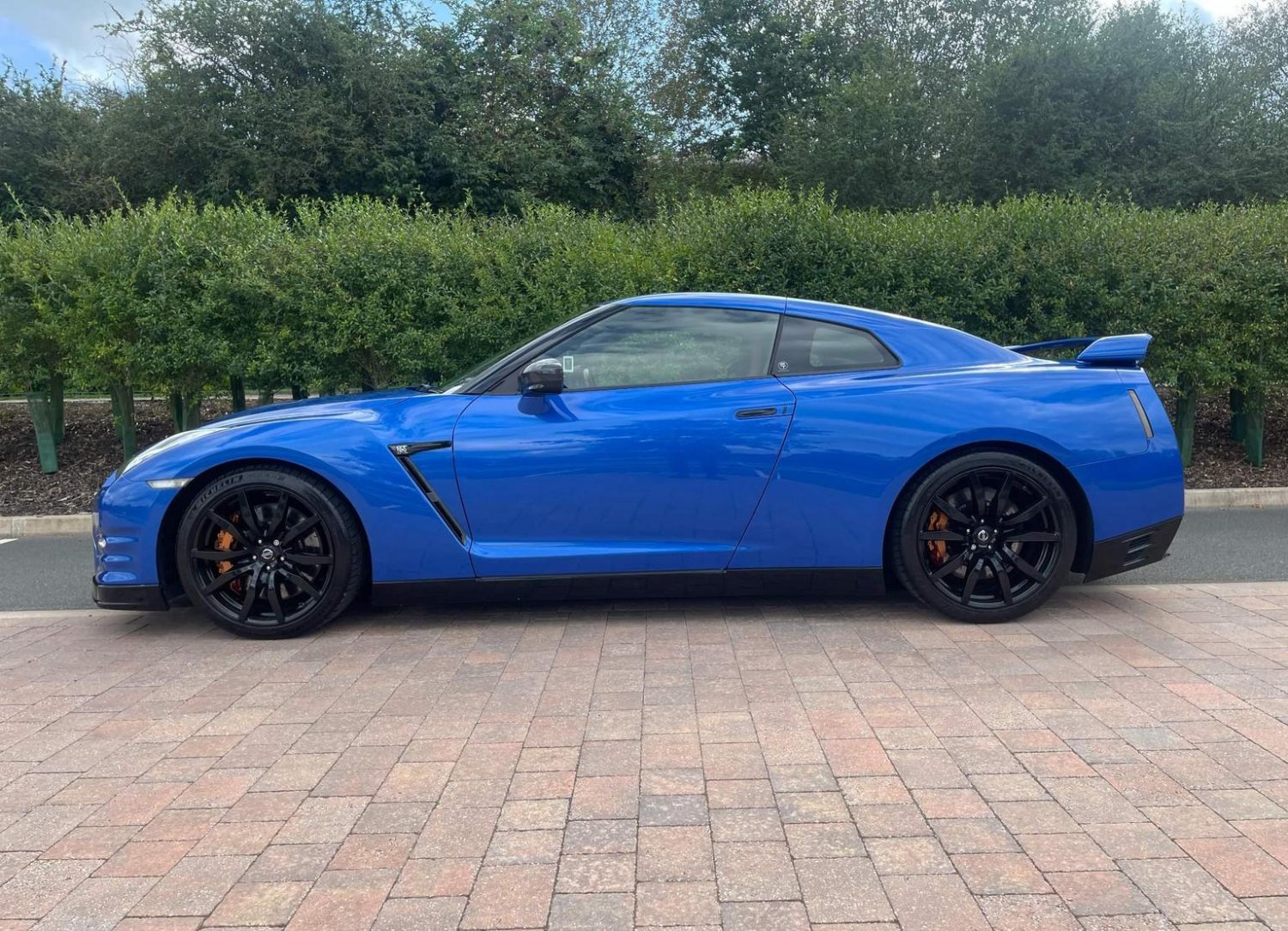 Nissan Gt R