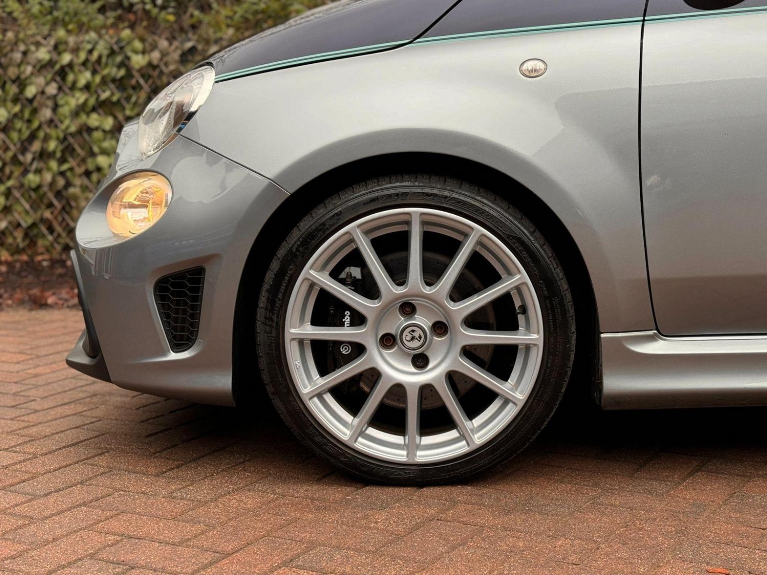 Abarth 695