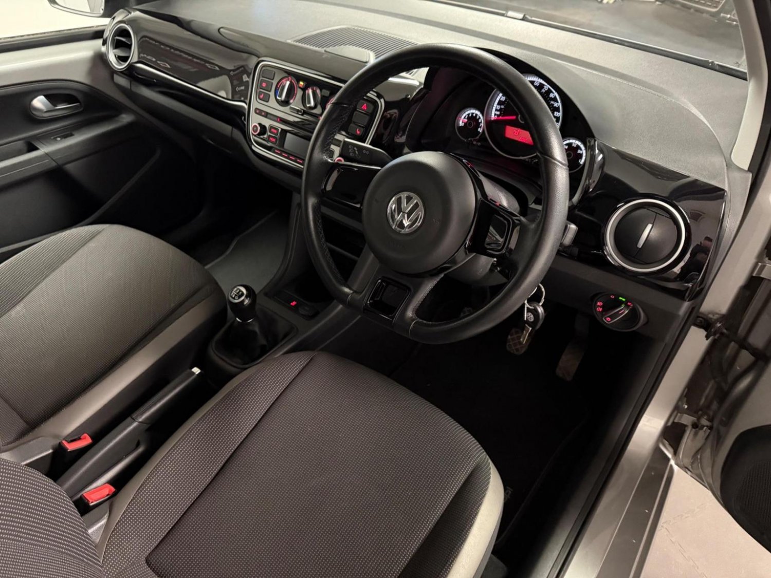 Volkswagen UP