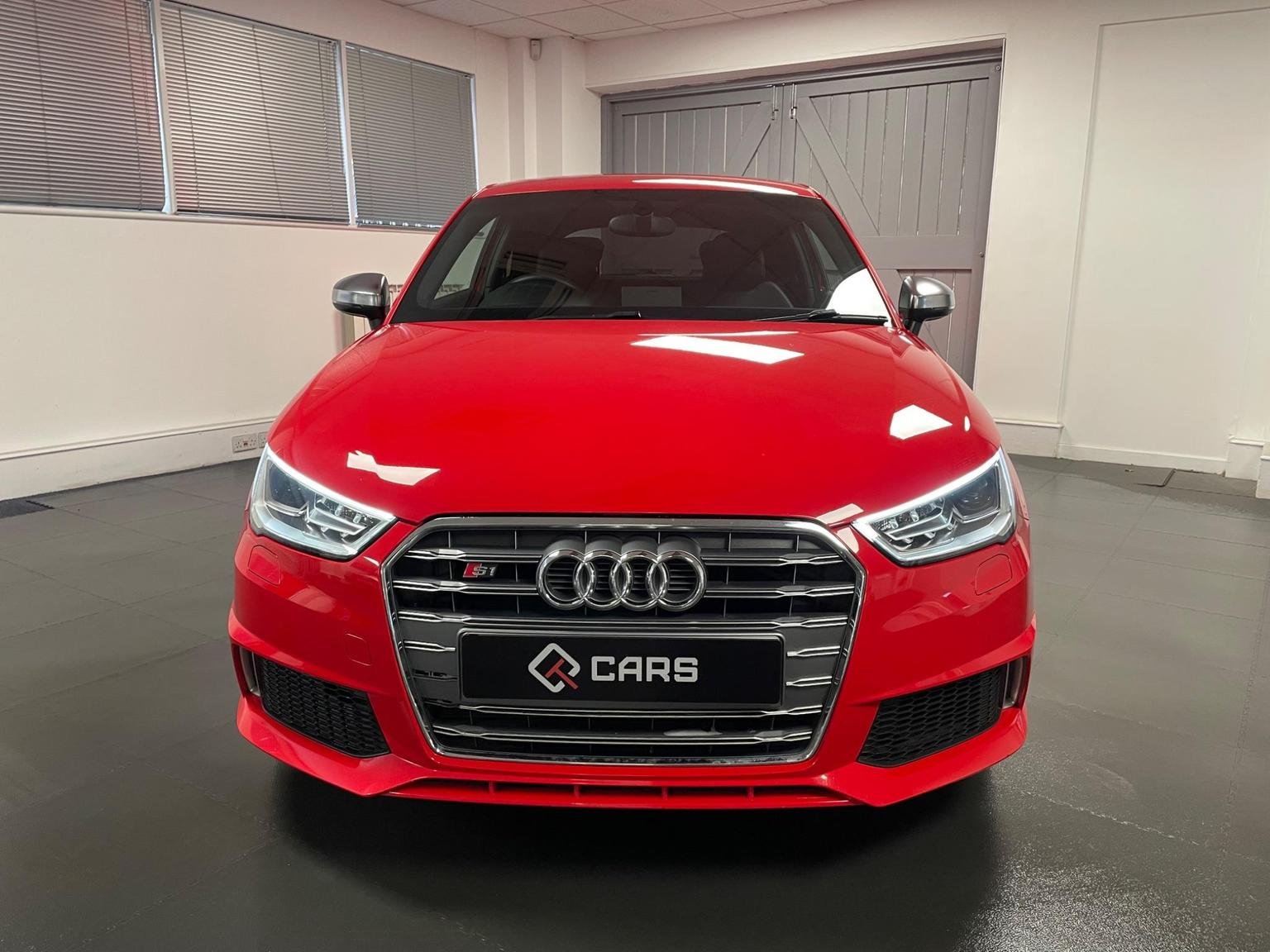 Audi S1