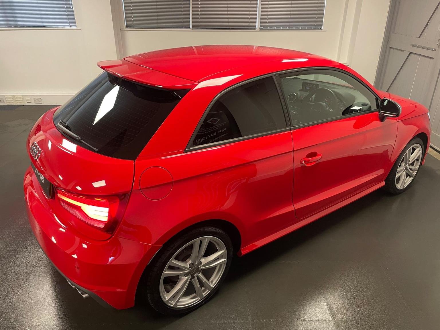 Audi S1