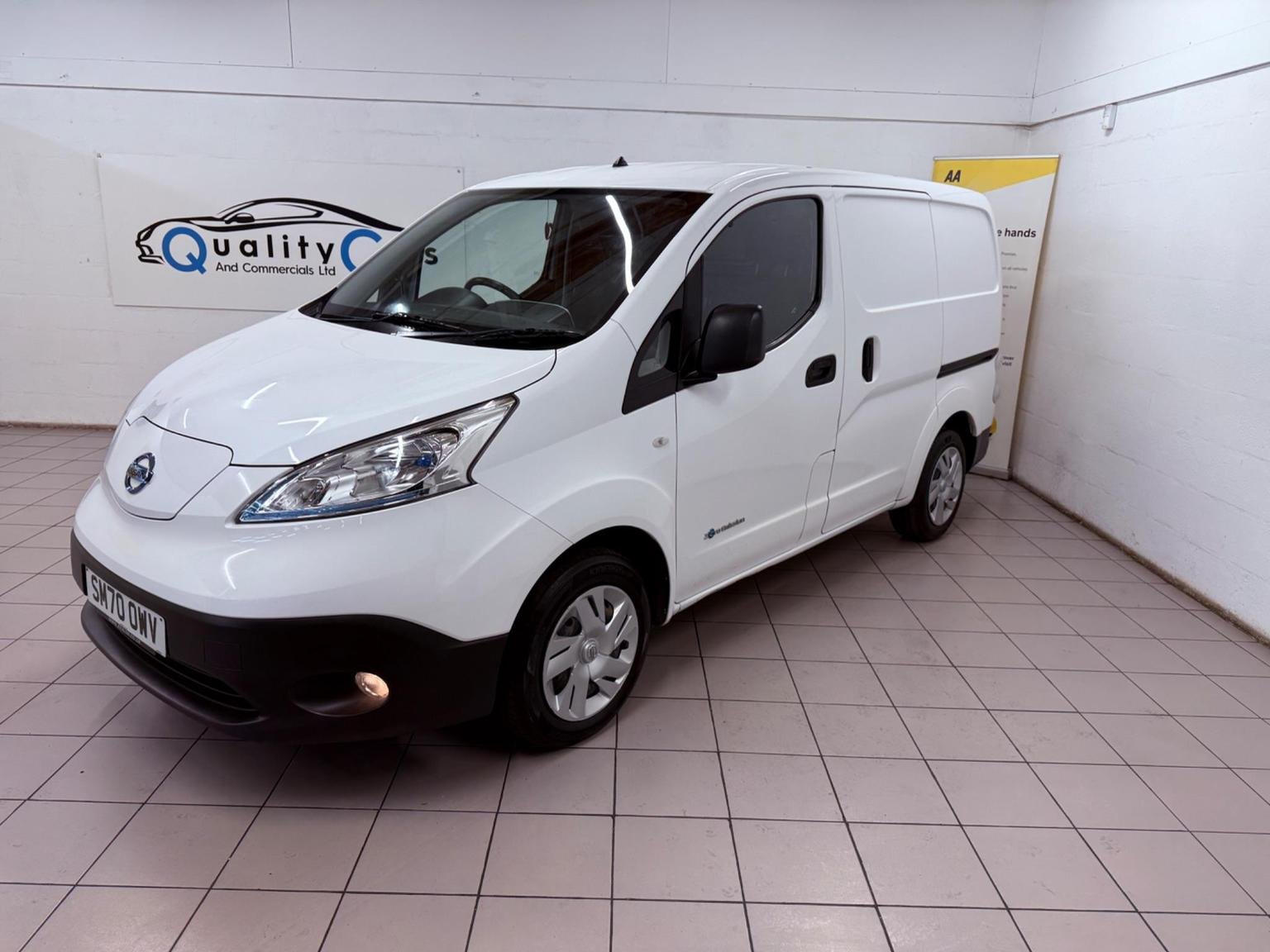 Nissan eNV200