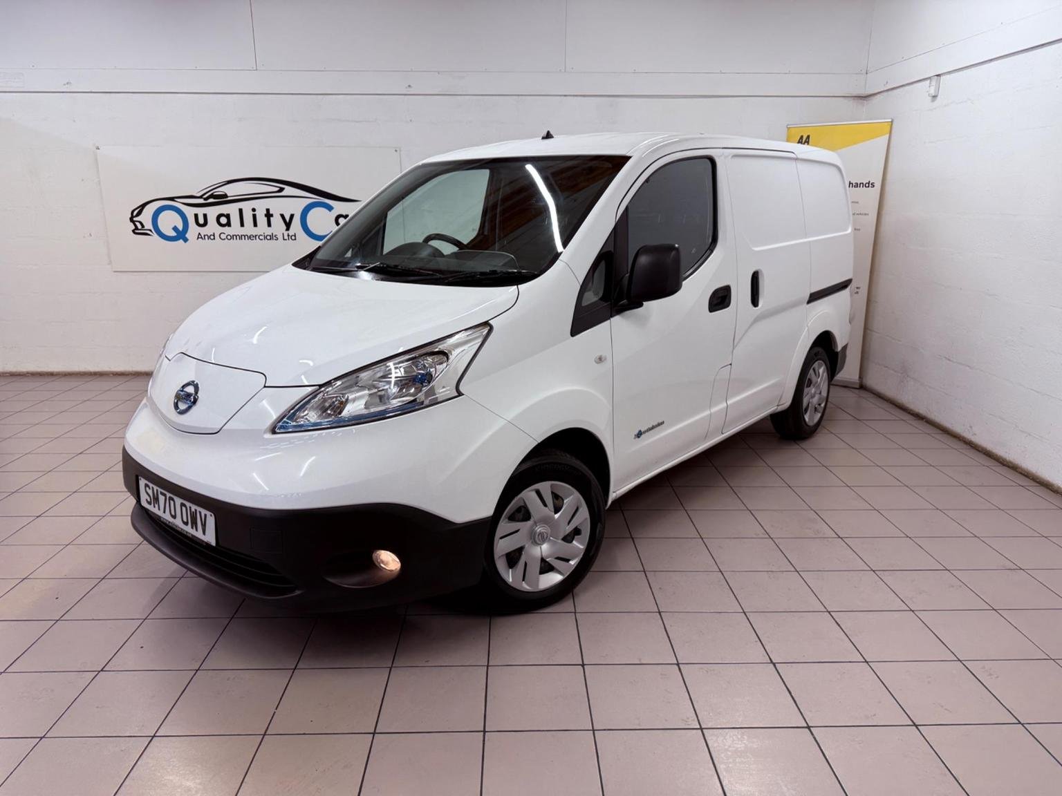 Nissan eNV200