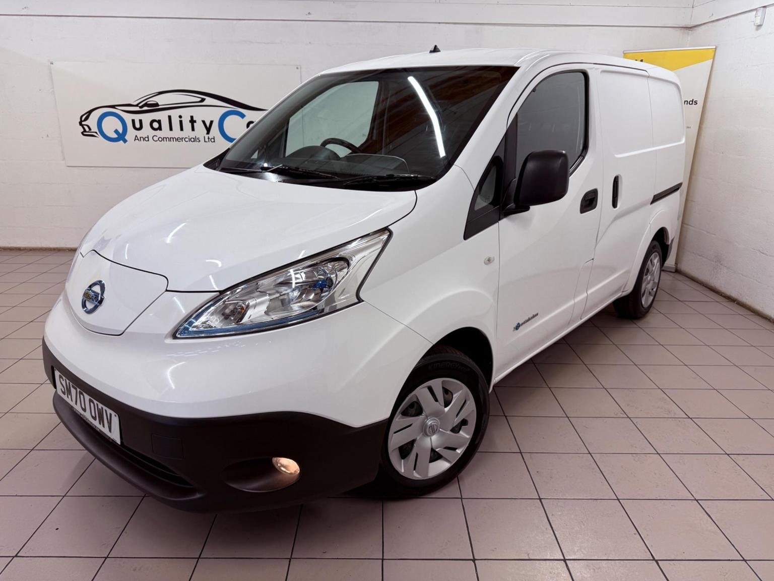 Nissan eNV200