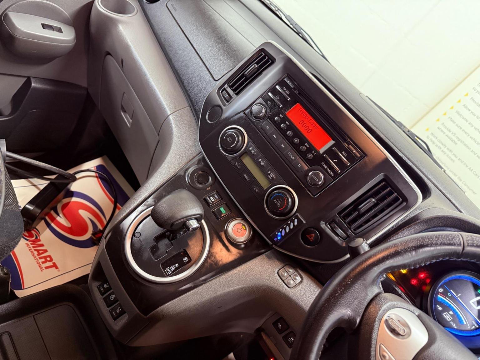 Nissan eNV200