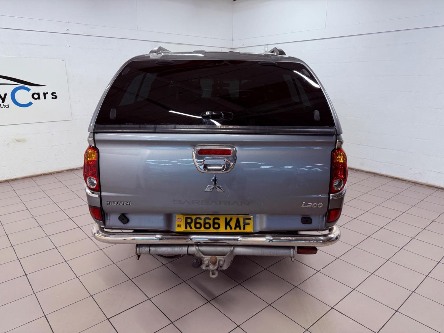 Mitsubishi L200