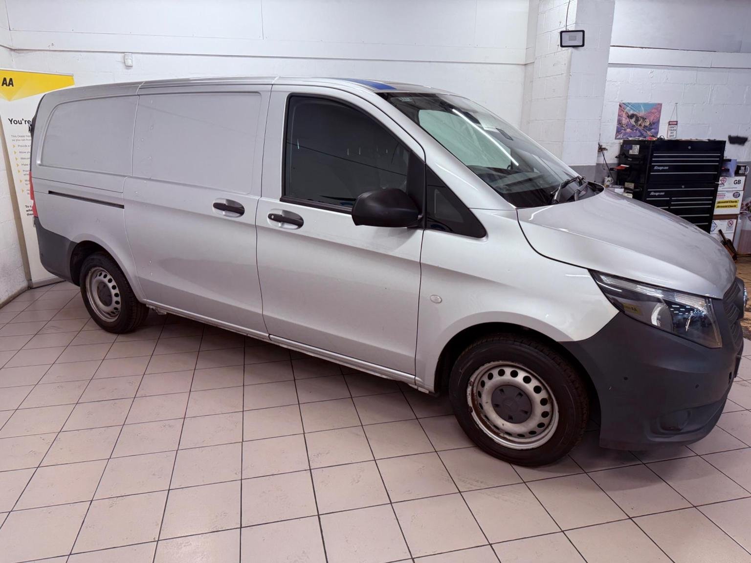 Mercedes Benz Vito