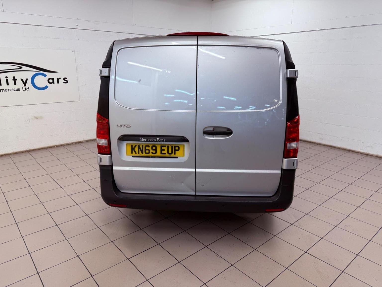 Mercedes Benz Vito