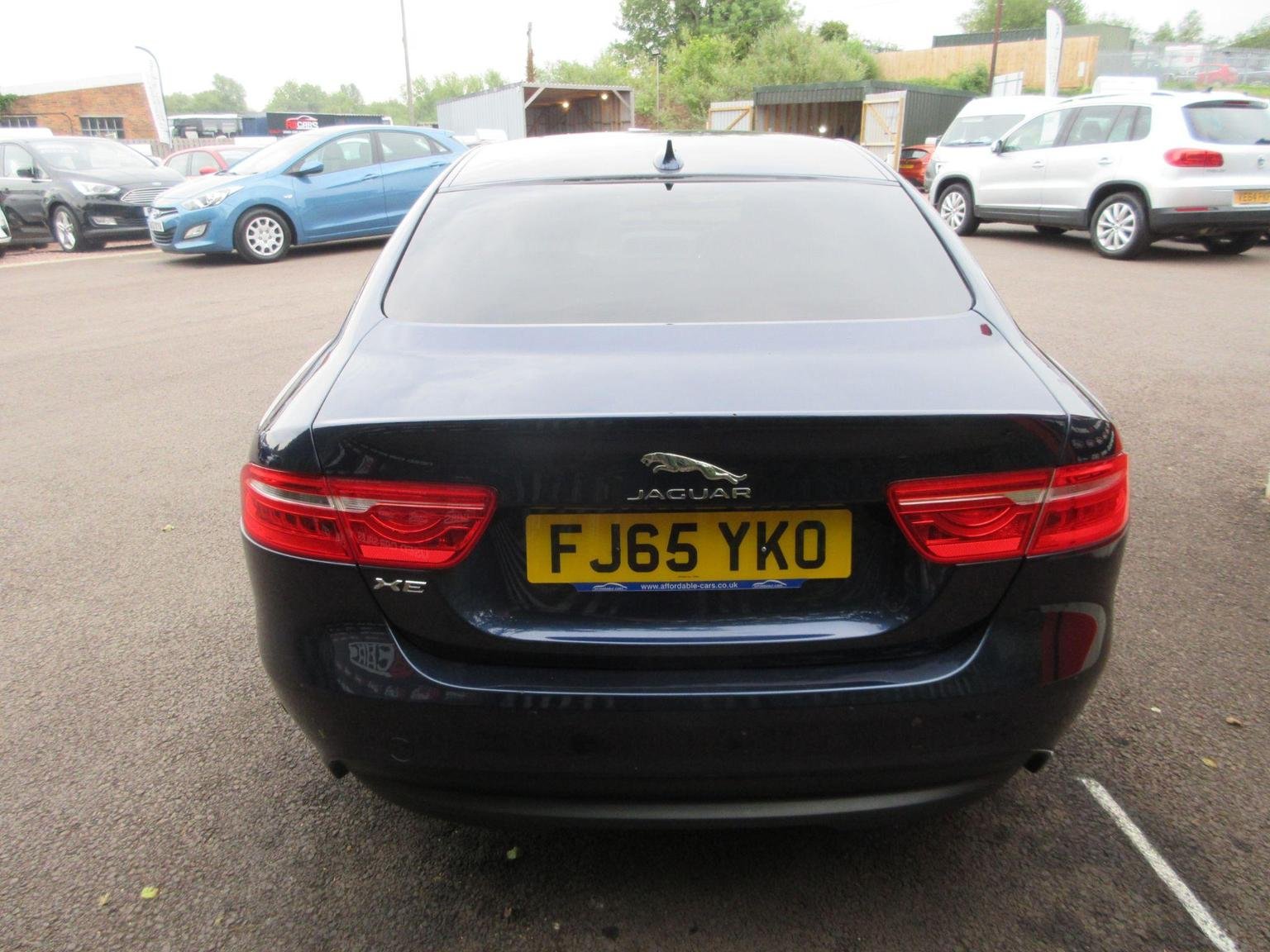Jaguar XE