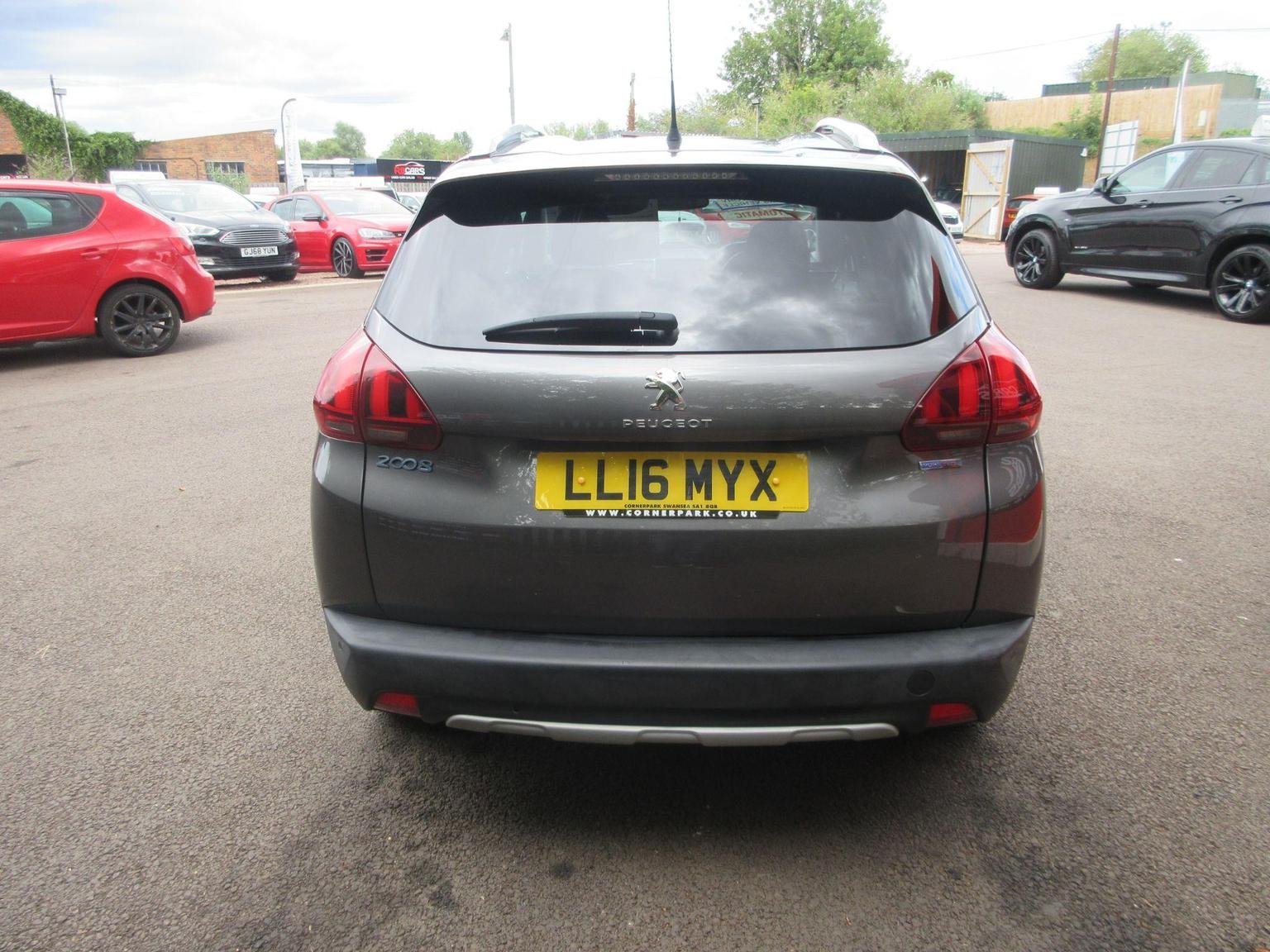 Peugeot 2008
