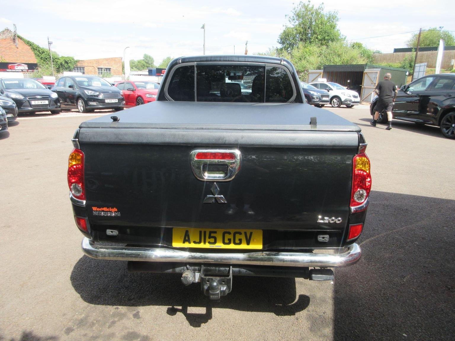 Mitsubishi L200