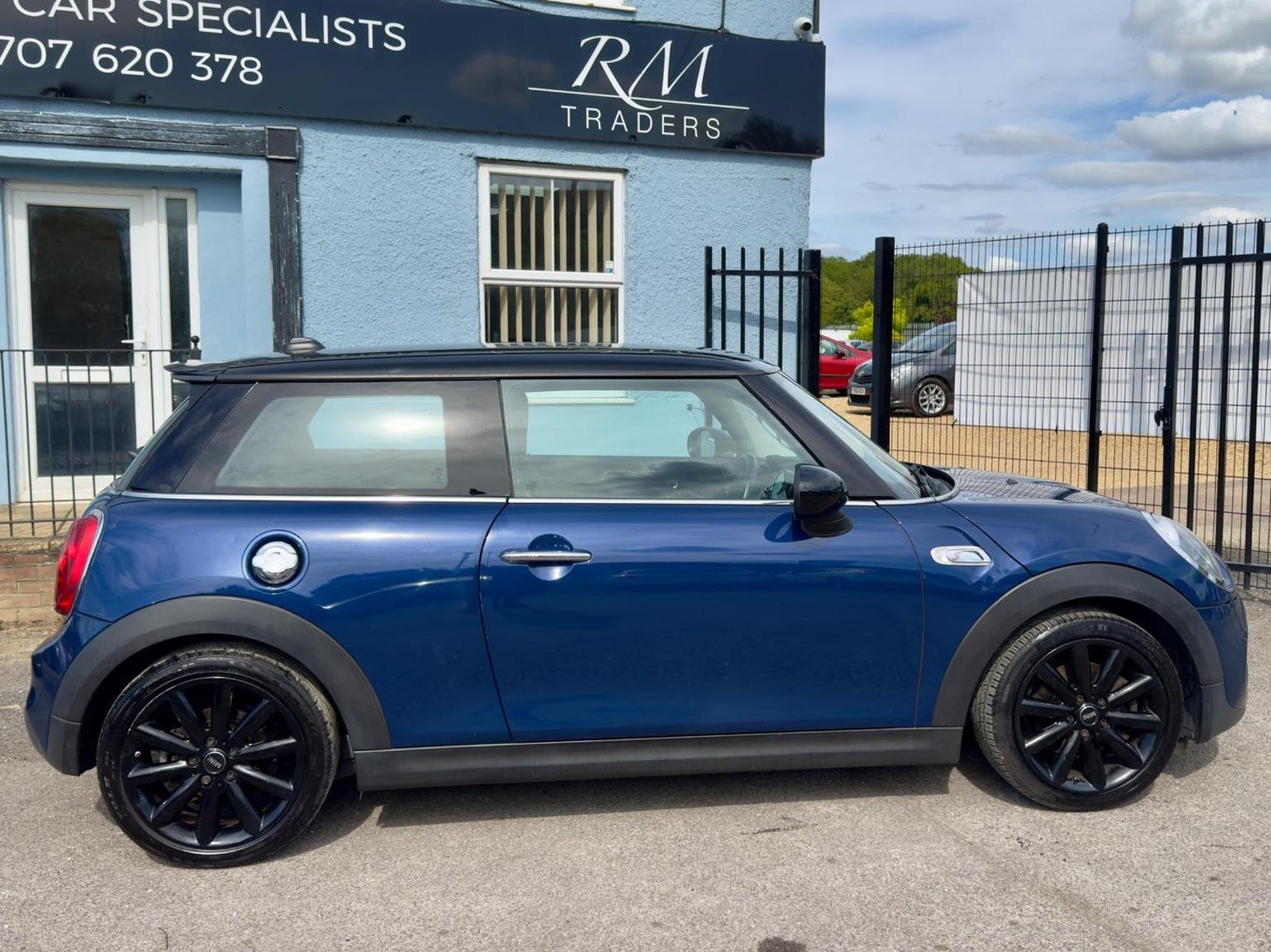 MINI Hatch