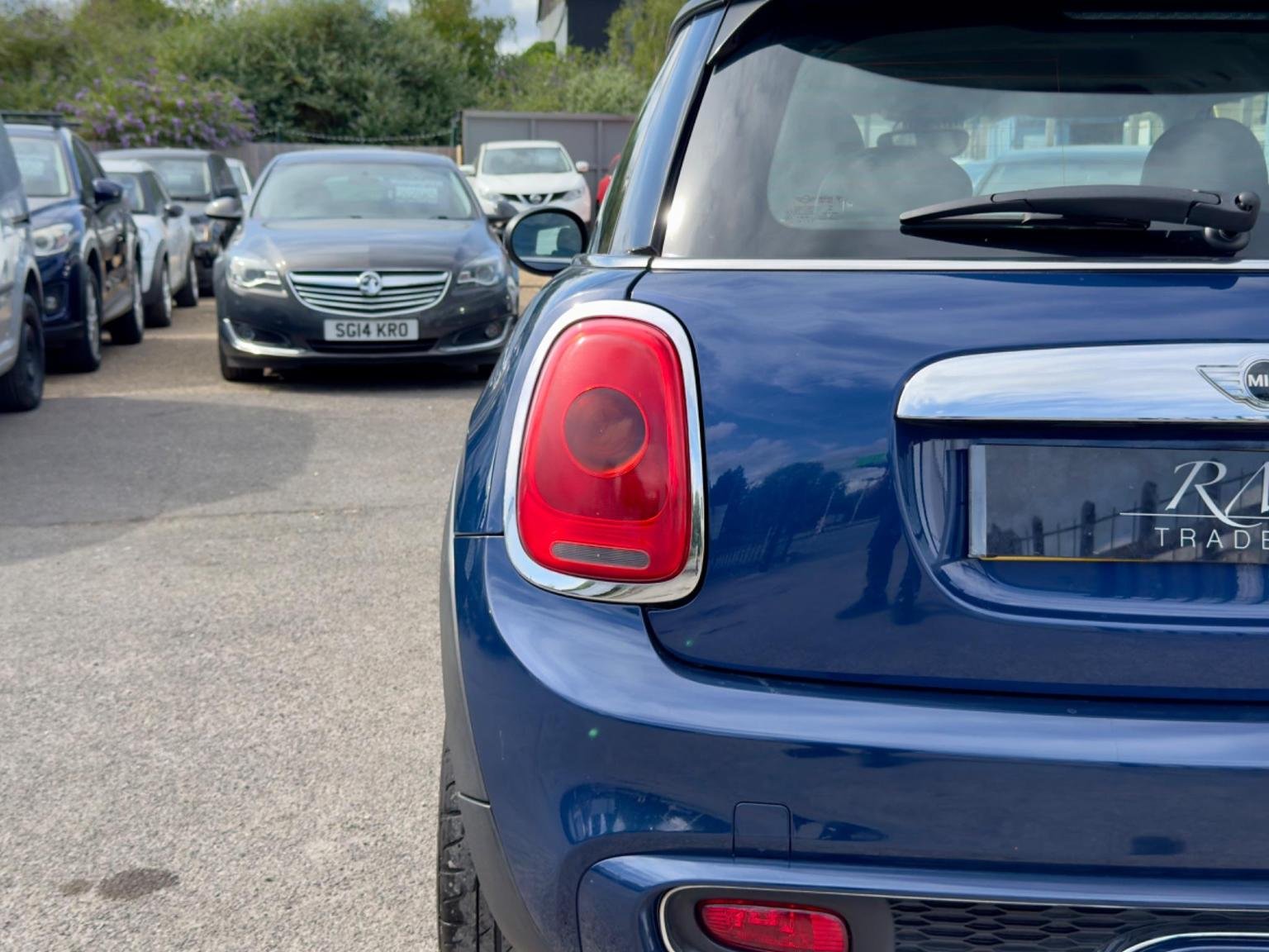MINI Hatch