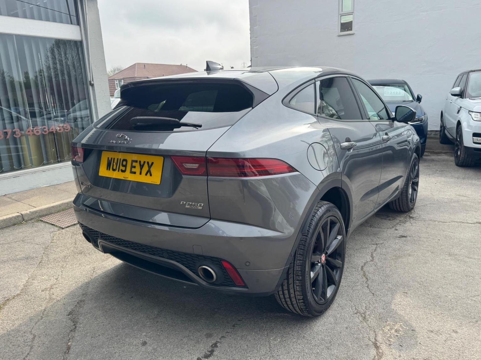 Jaguar E Pace