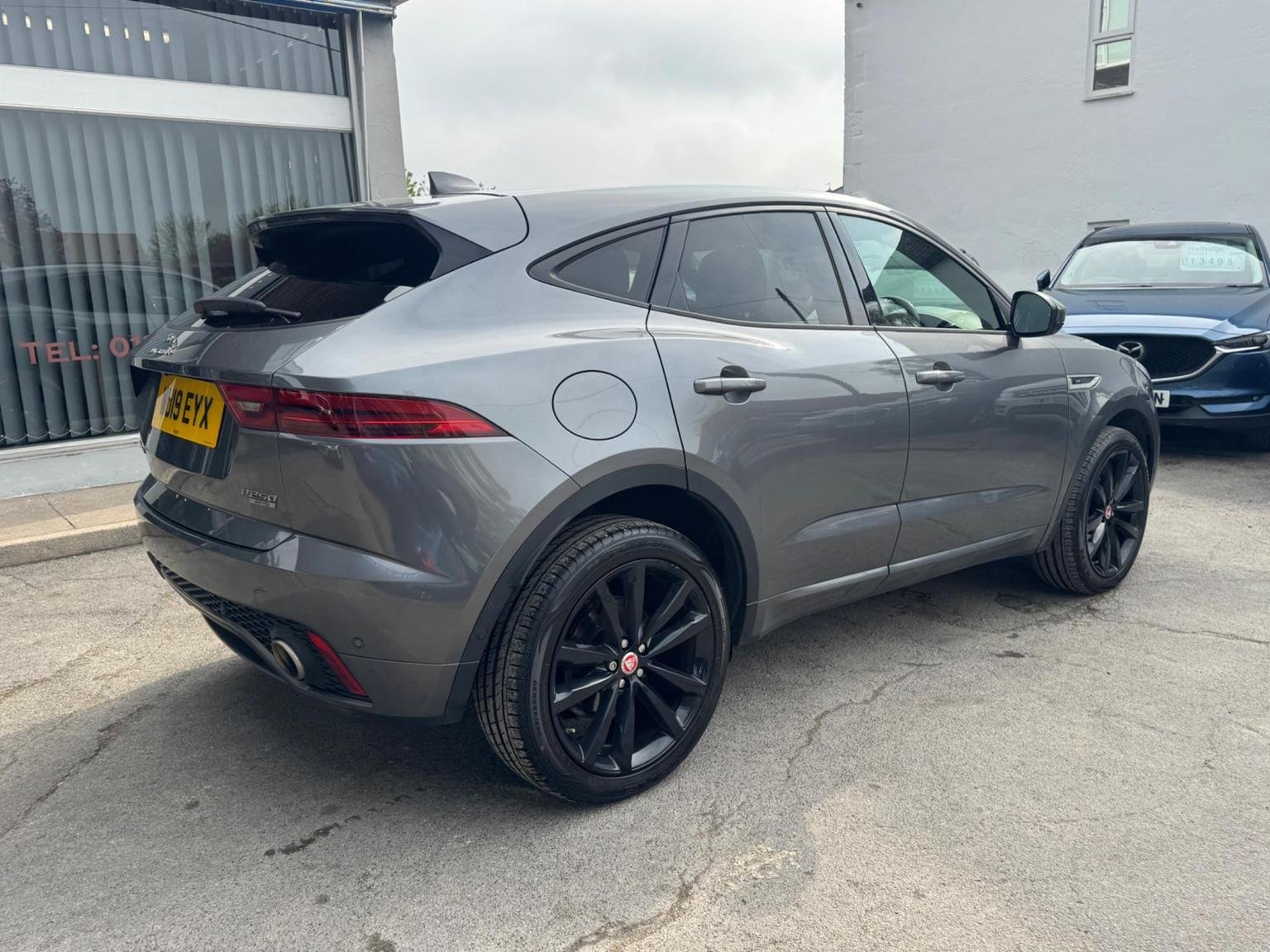 Jaguar E Pace
