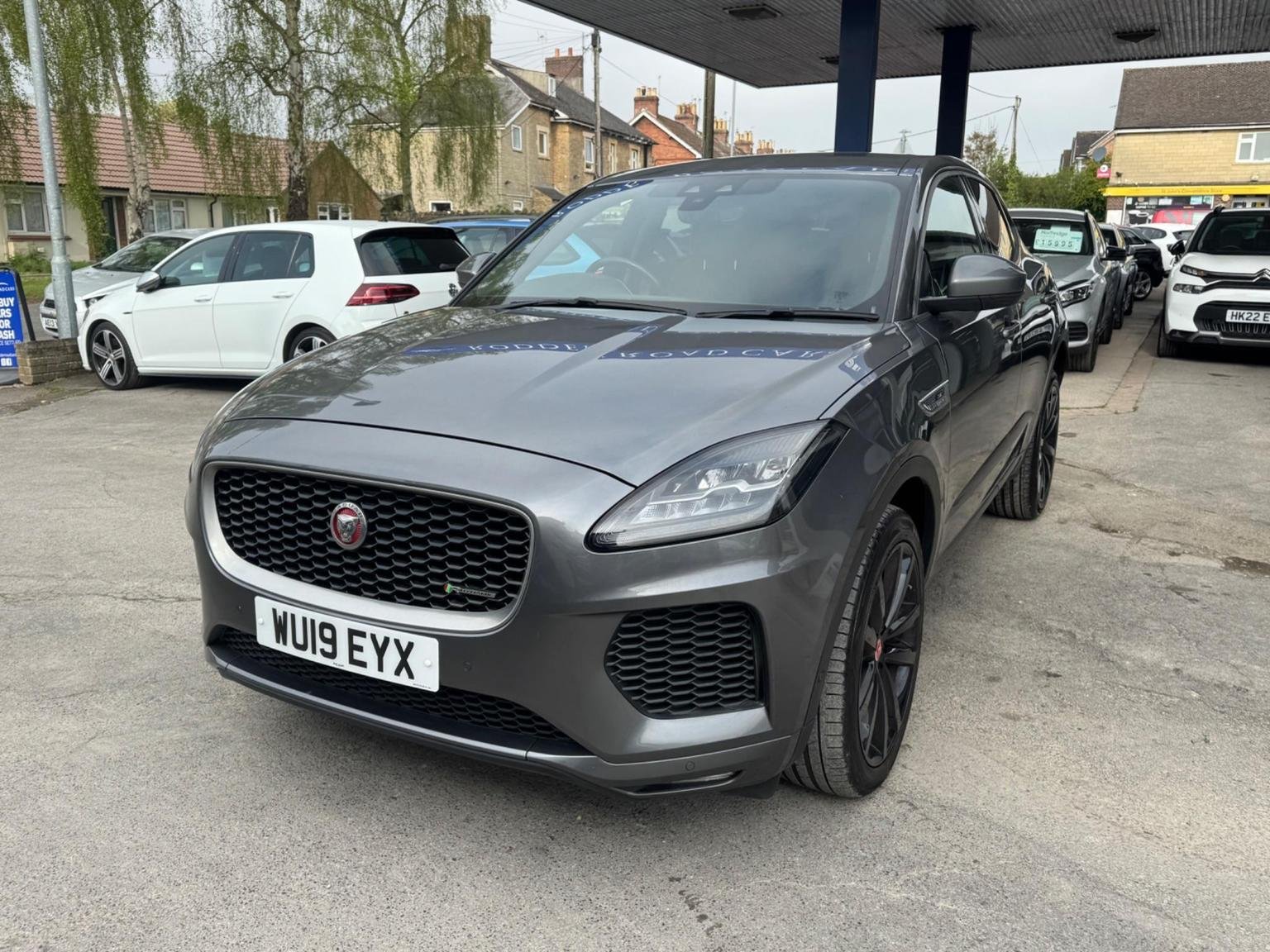 Jaguar E Pace