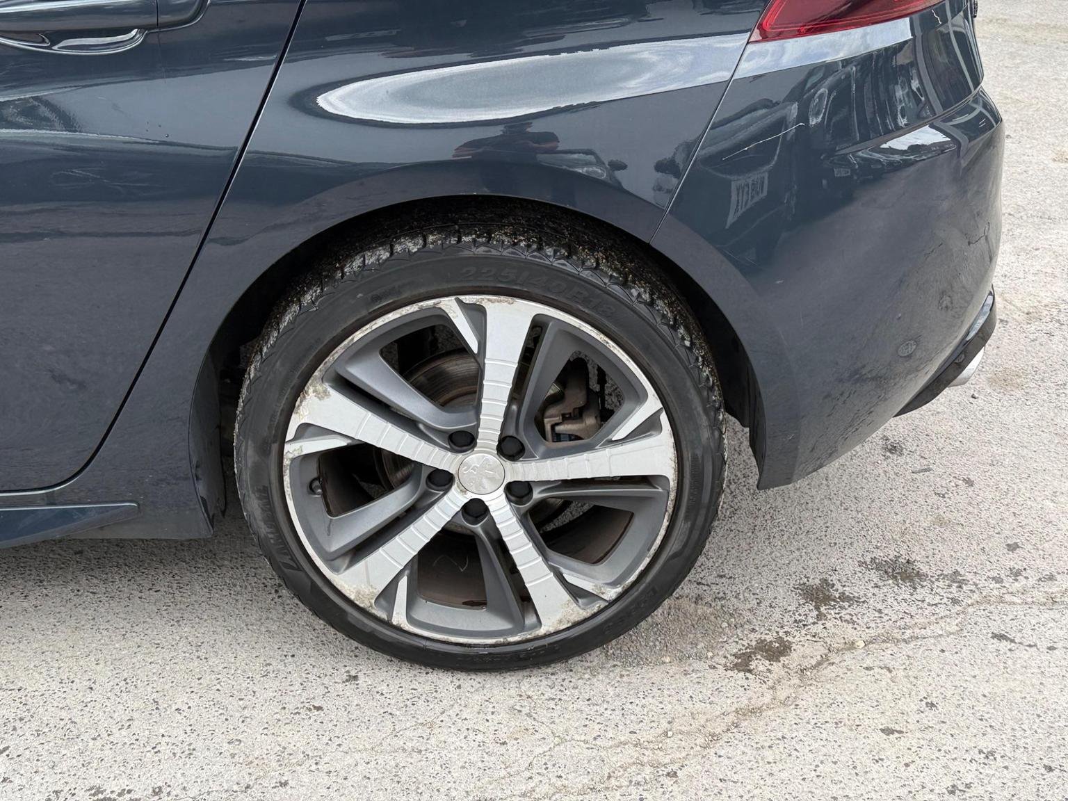 Peugeot 308