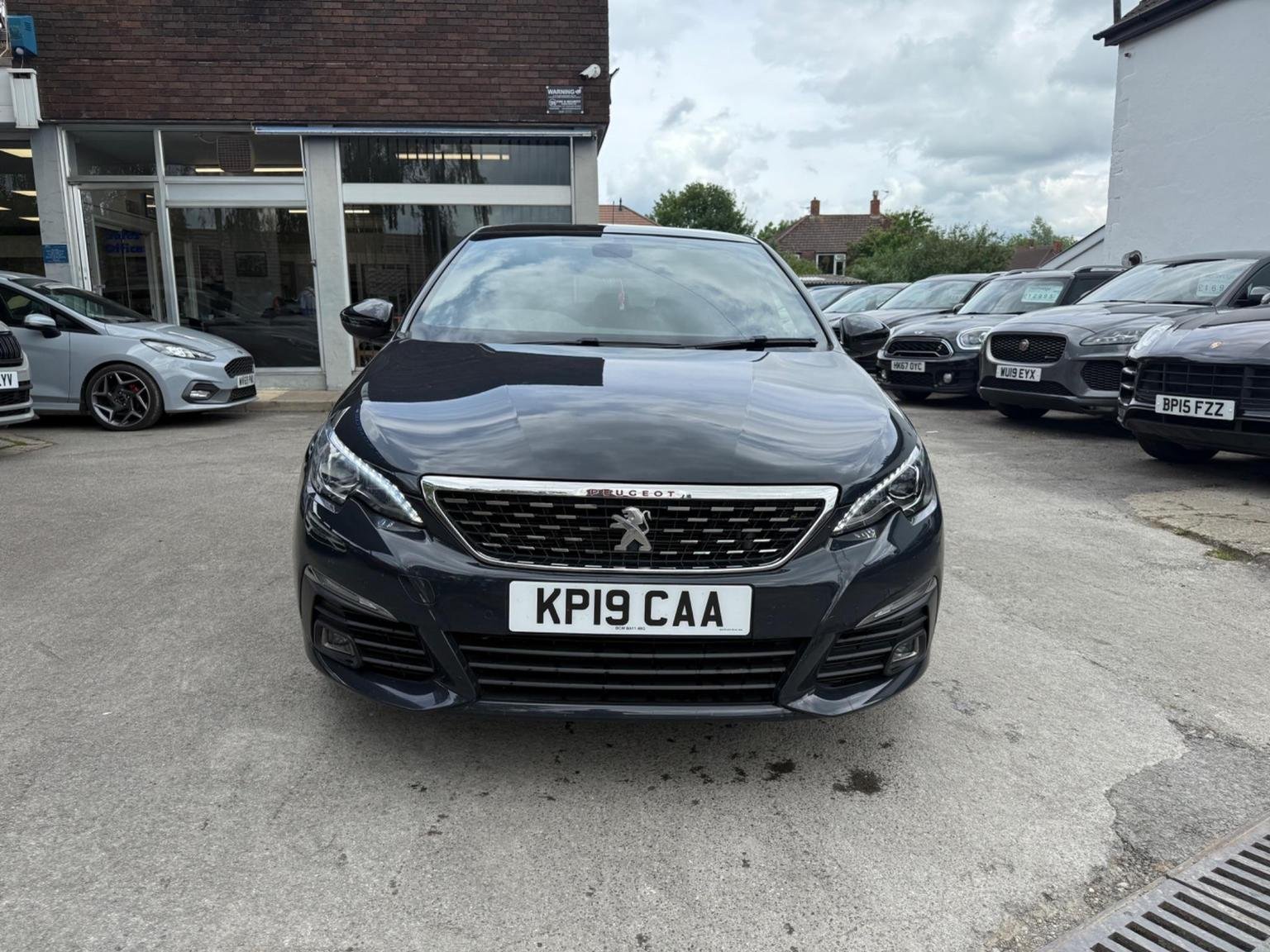 Peugeot 308