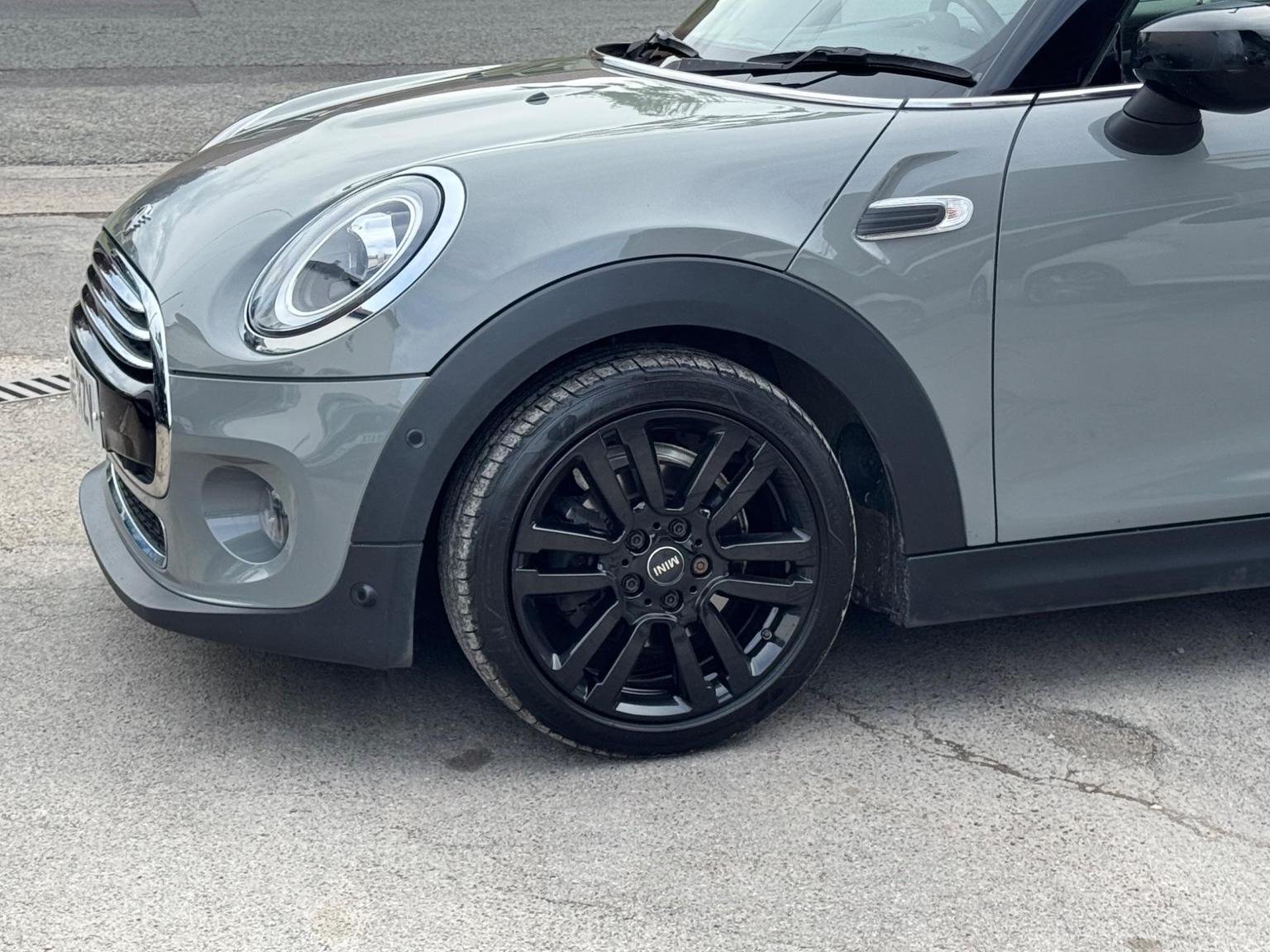 MINI Hatch