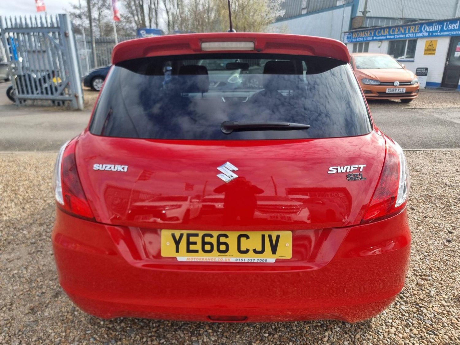 Suzuki Swift