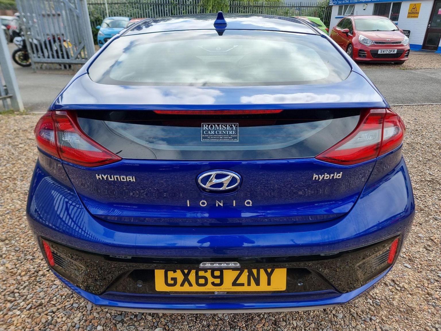 Hyundai IONIQ