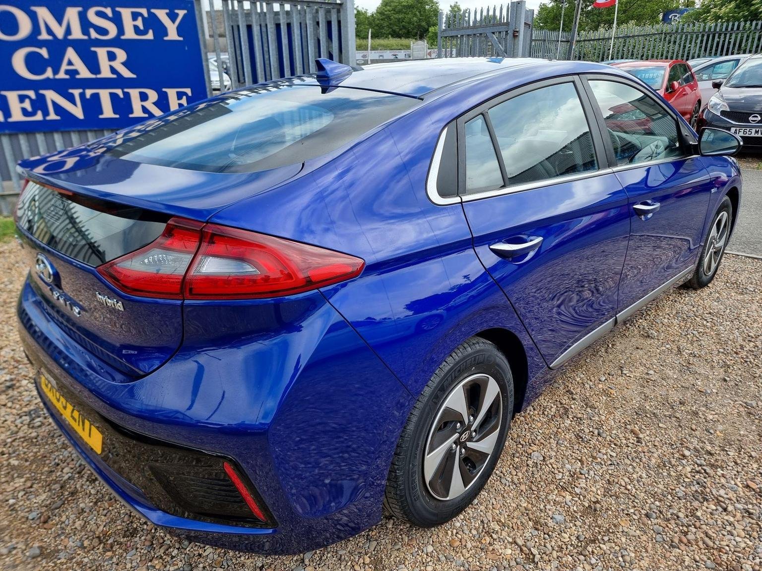 Hyundai IONIQ