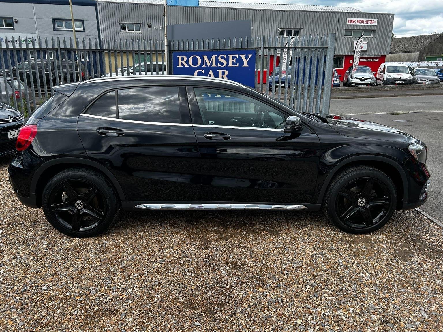 Mercedes Benz GLA Class