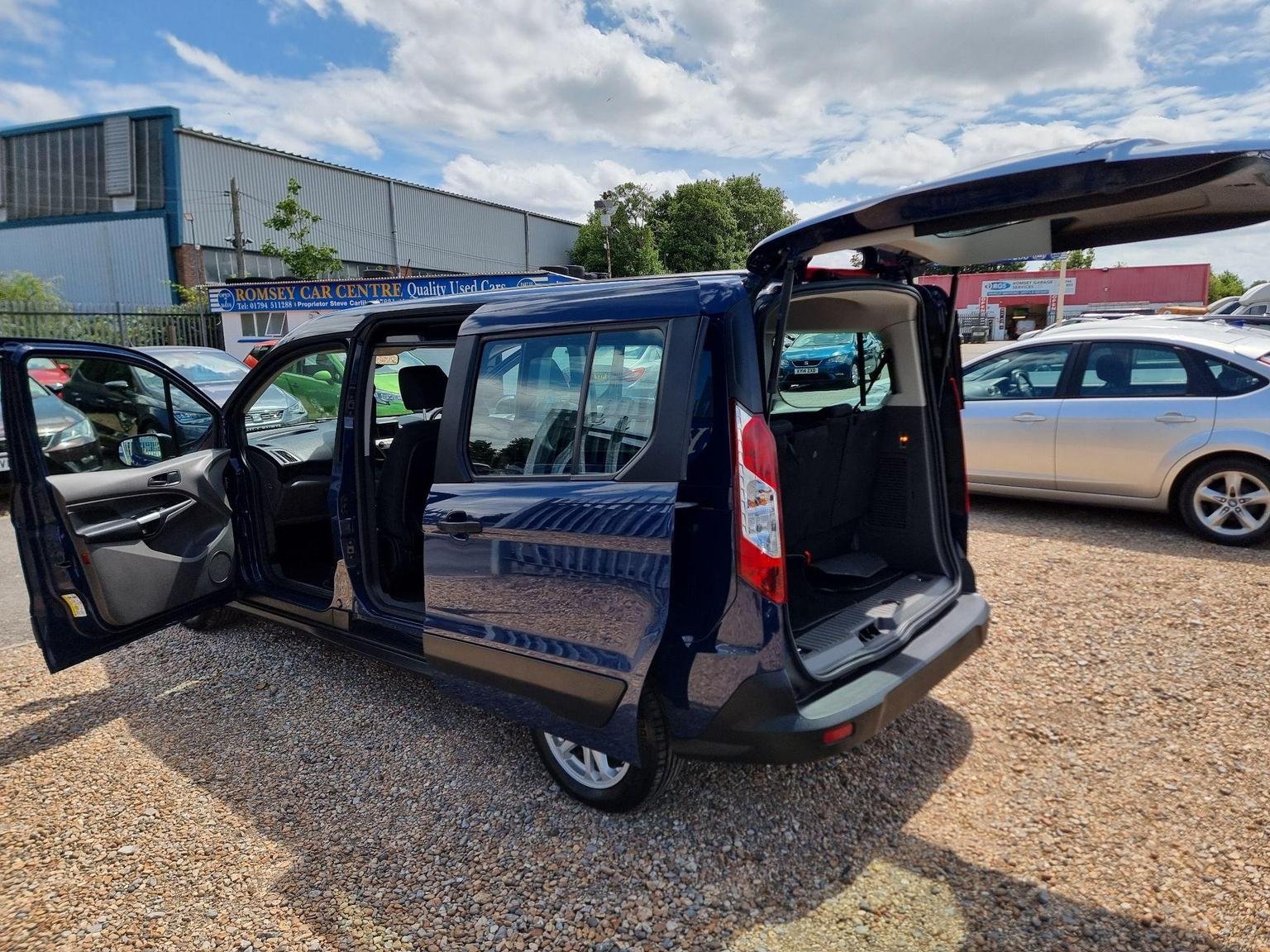 Ford Tourneo