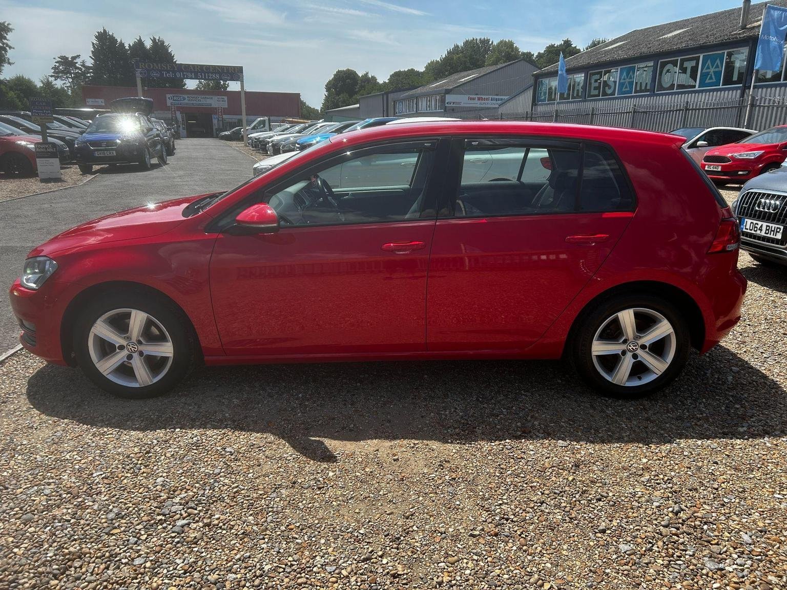 Volkswagen Golf