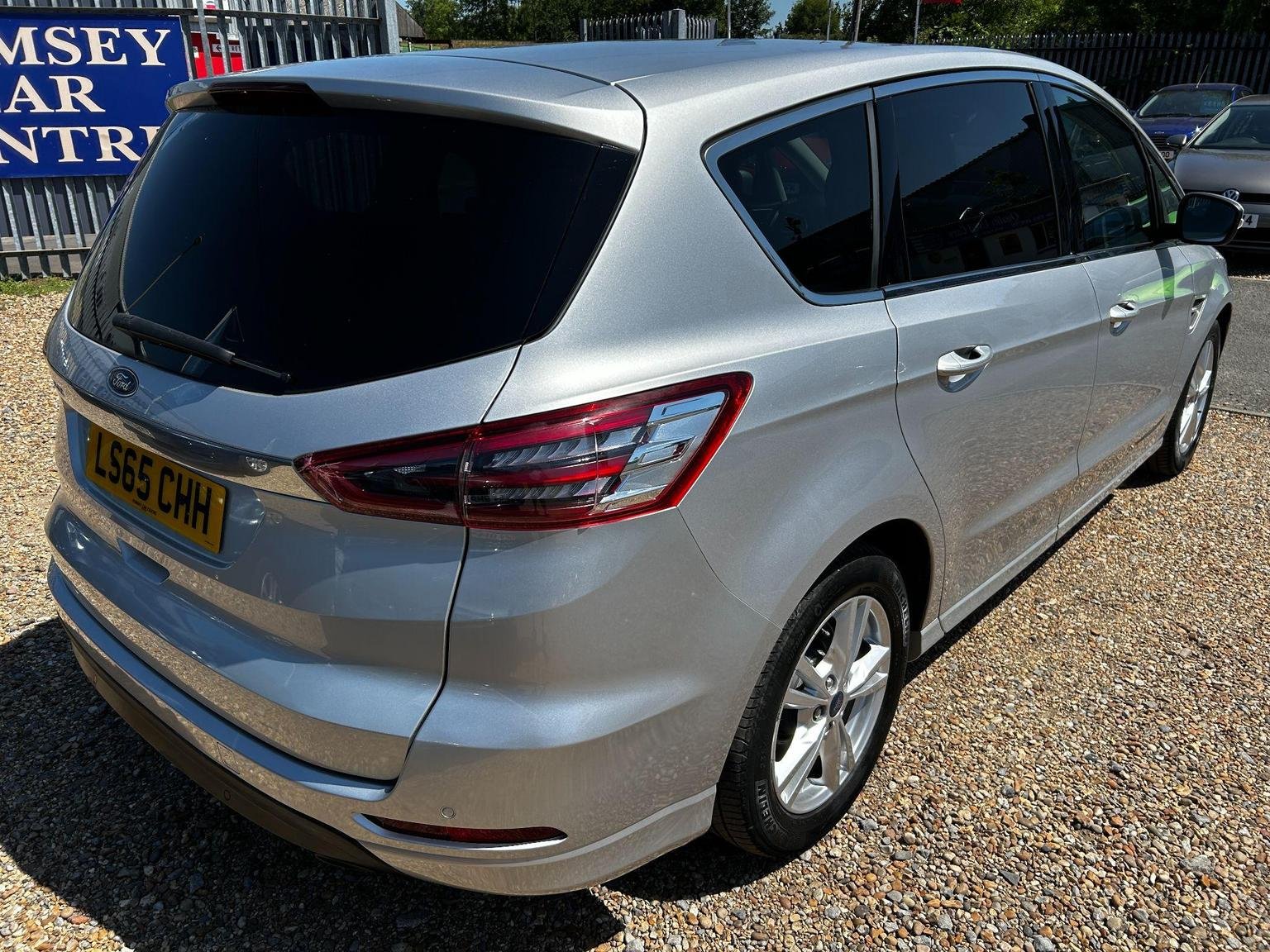 Ford S Max