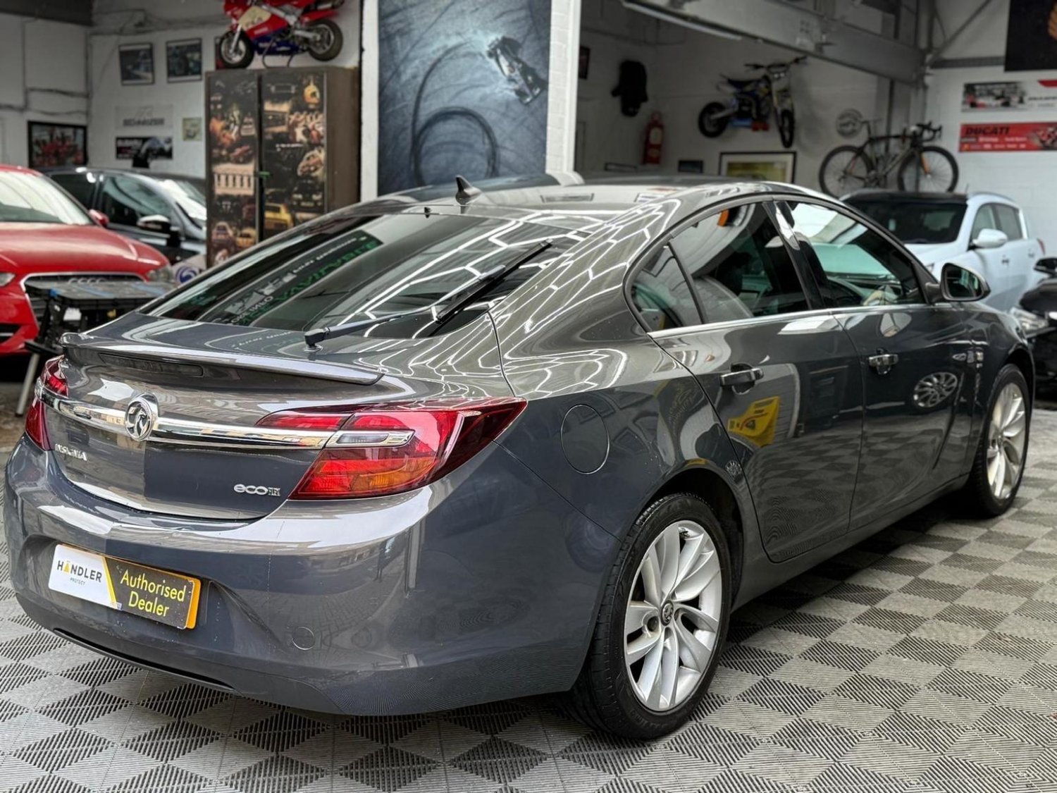 Vauxhall Insignia