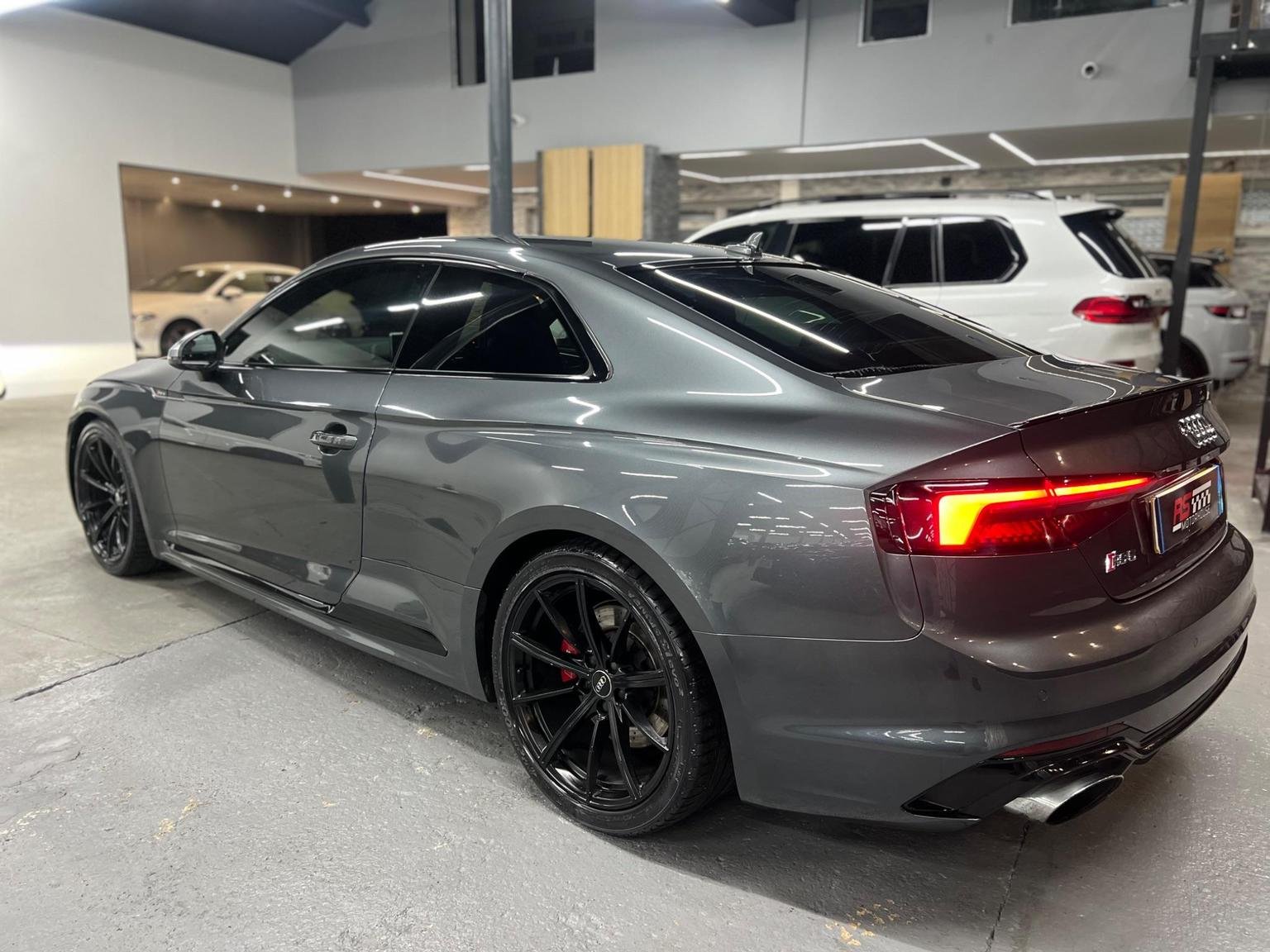 Audi RS5