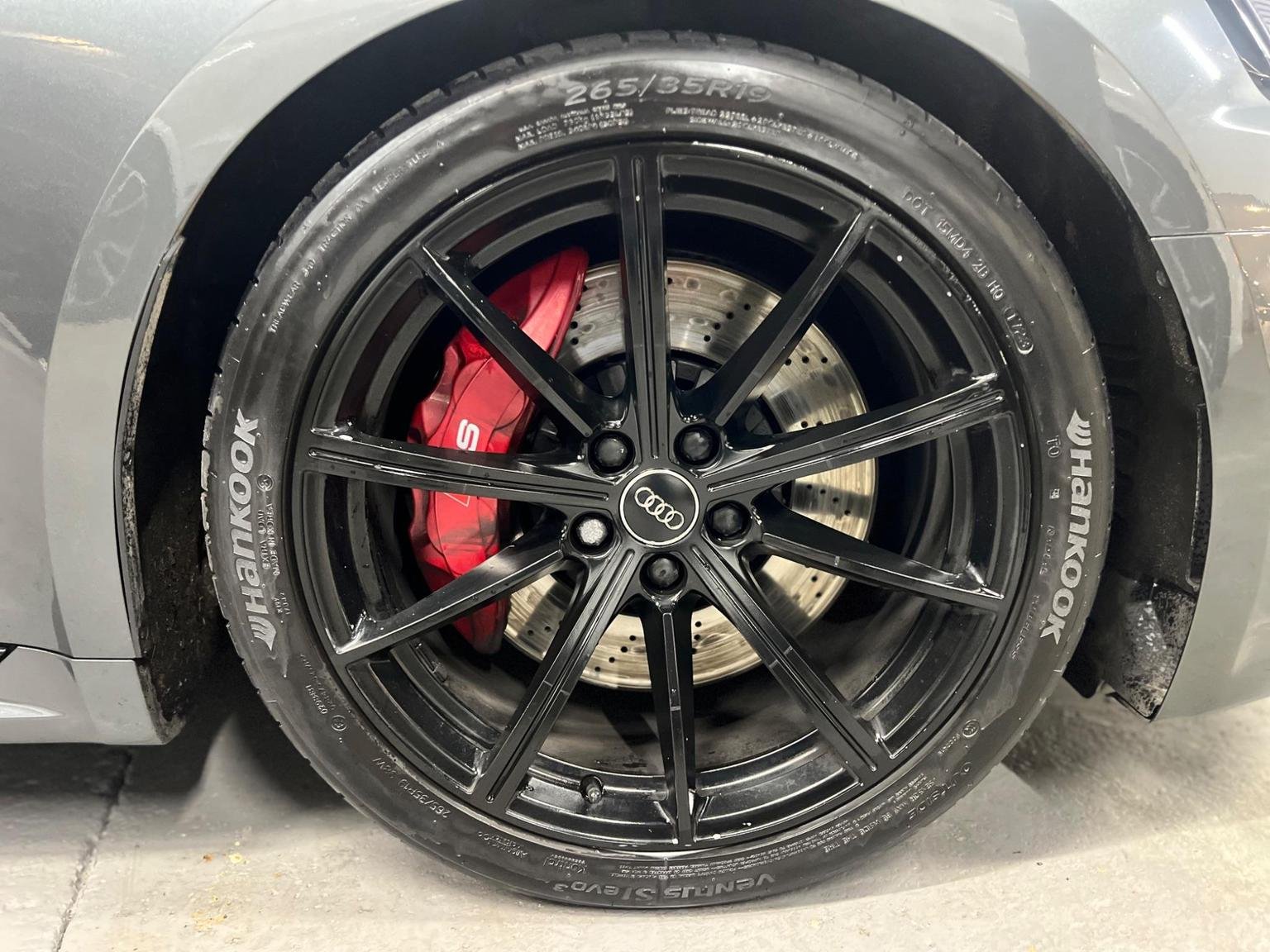 Audi RS5