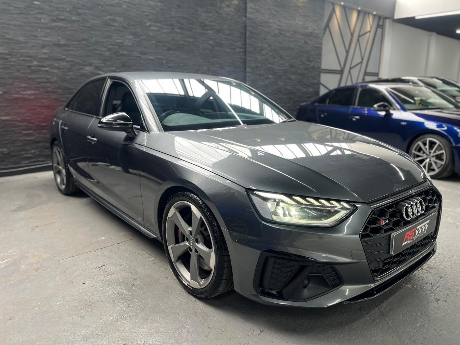 Audi S4